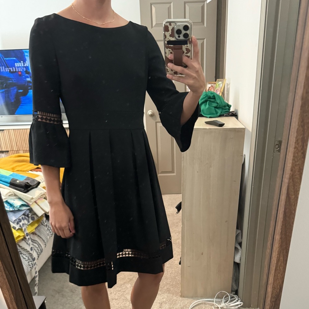 Eliza J size 2 black midi dress mid sleeve